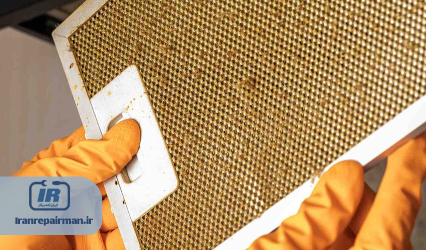 وجود فیلترهای کثیف هود